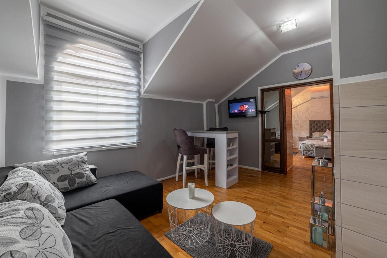 Delux Apartmani Požarevac 外观 照片